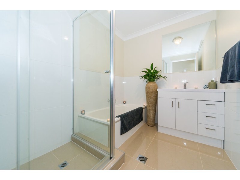 3/1 Parkridge Drive, Molendinar QLD 4214