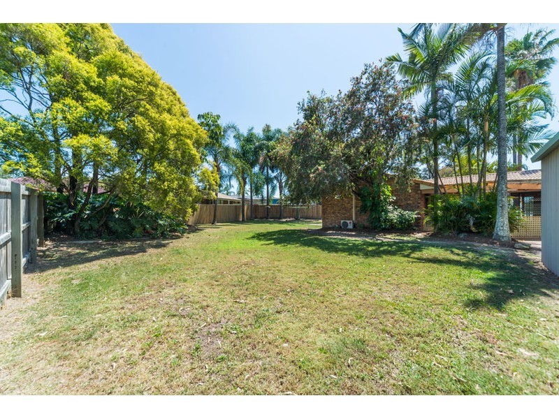 11 Boonah Court, Helensvale QLD 4212