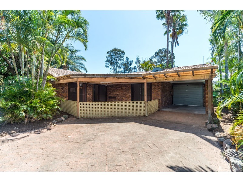 11 Boonah Court, Helensvale QLD 4212