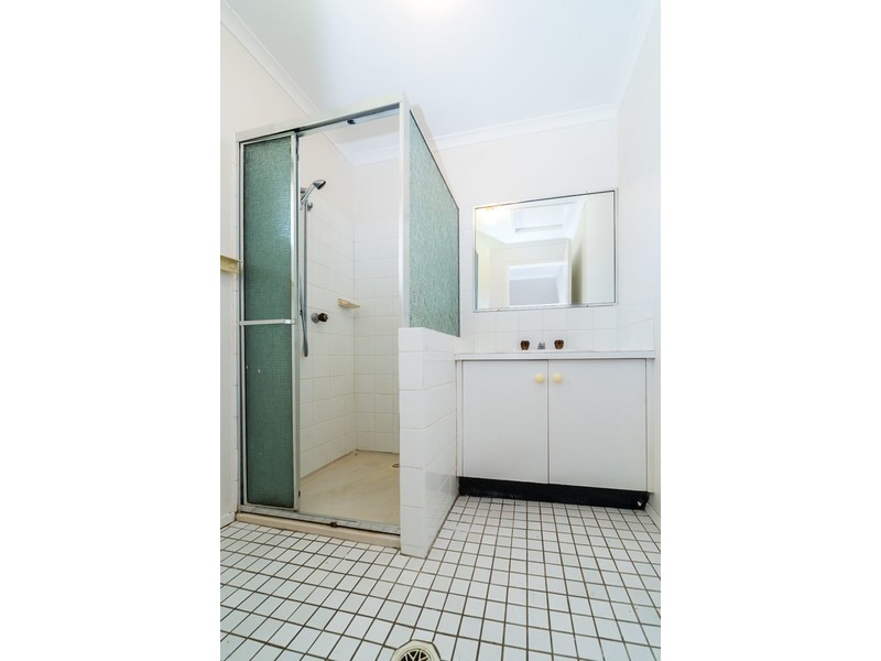 11 Boonah Court, Helensvale QLD 4212