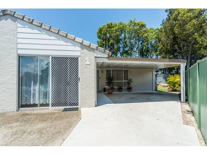 1/7 Waterbird Court, Coombabah QLD 4216