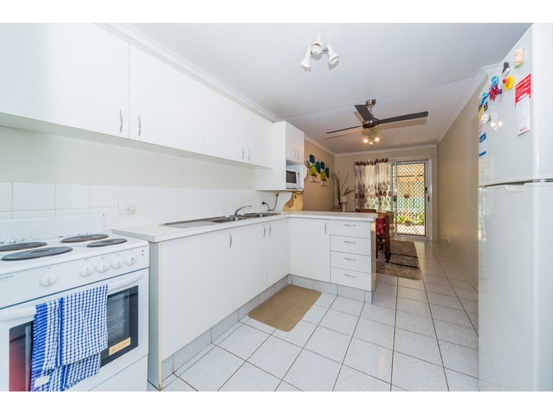 1/7 Waterbird Court, Coombabah QLD 4216