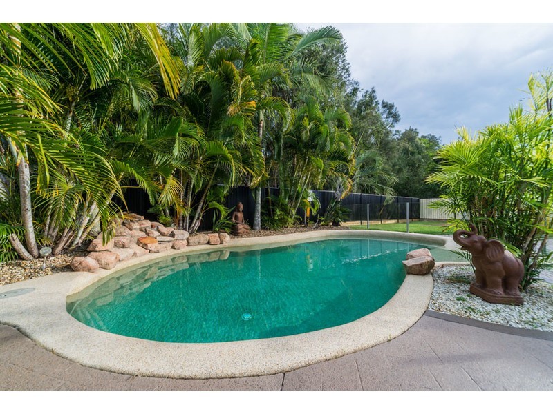 36 Urangan Court, Helensvale QLD 4212