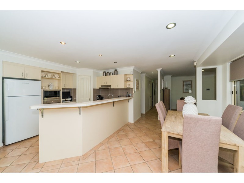 36 Urangan Court, Helensvale QLD 4212