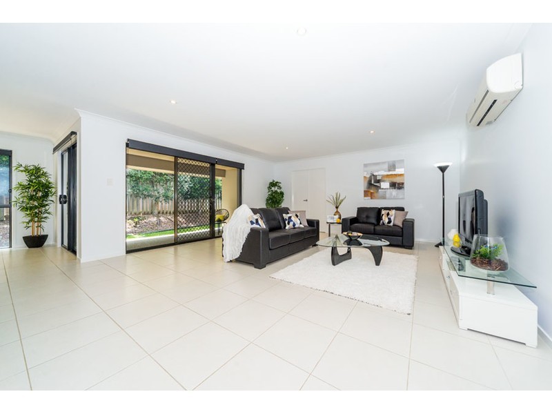22 Seawind Road, Coomera Waters QLD 4209