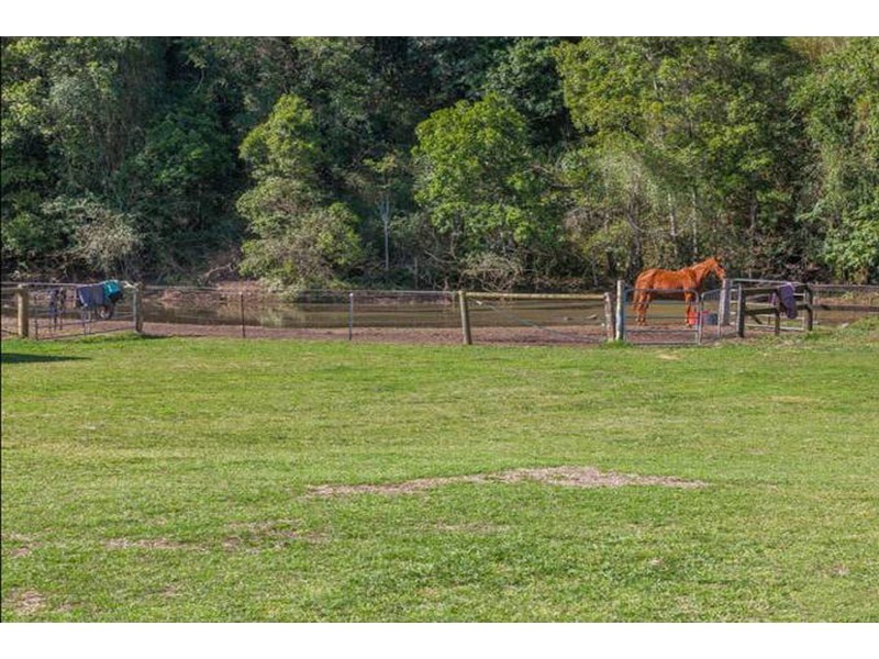 21 Memorial Drive, Upper Coomera QLD 4209