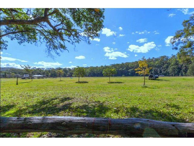 21 Memorial Drive, Upper Coomera QLD 4209