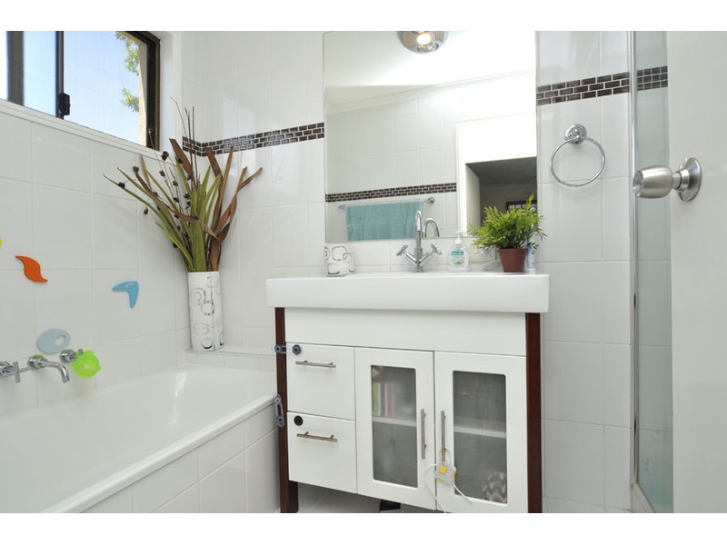 1/5 Theatre Street, Oxenford QLD 4210