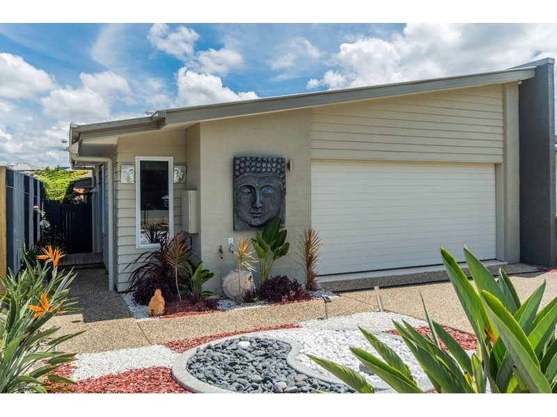 1/28 Armani Avenue, Pimpama QLD 4209