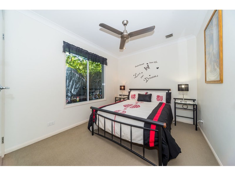 1/28 Armani Avenue, Pimpama QLD 4209
