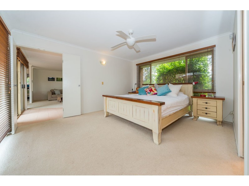 56 Tamworth Drive, Helensvale QLD 4212