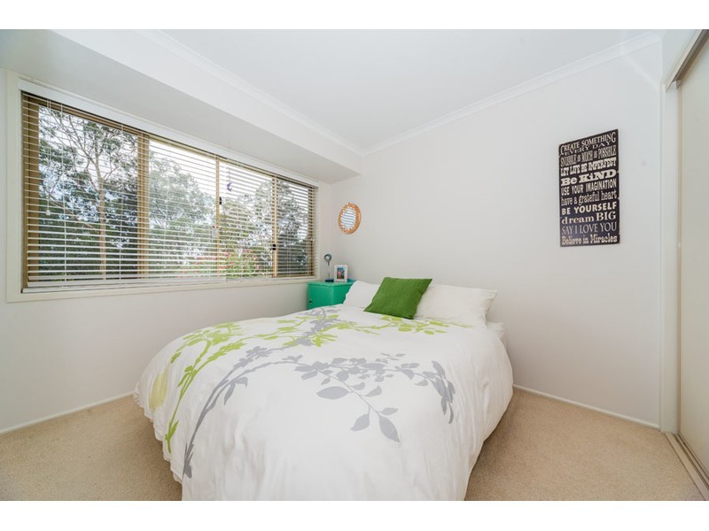 56 Tamworth Drive, Helensvale QLD 4212