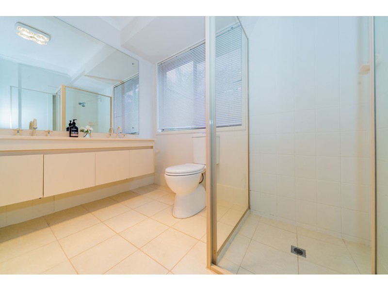 56 Tamworth Drive, Helensvale QLD 4212