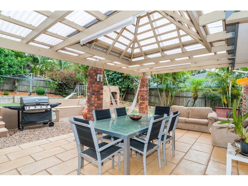 146 Mildura Drive, Helensvale QLD 4212