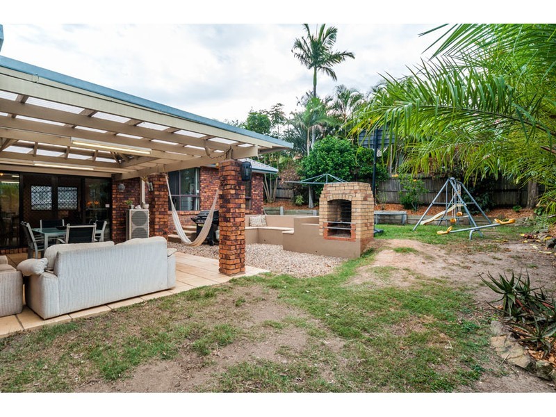 146 Mildura Drive, Helensvale QLD 4212