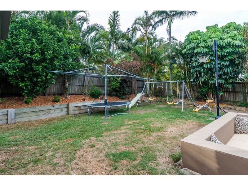 146 Mildura Drive, Helensvale QLD 4212