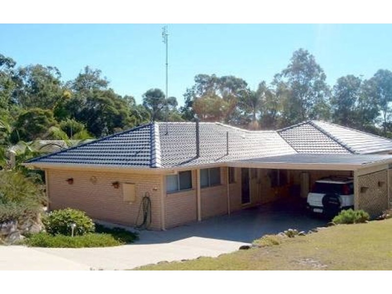 8 Dromana Crescent, Helensvale QLD 4212