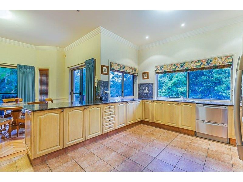 222 Crane Crescent, Nerang QLD 4211