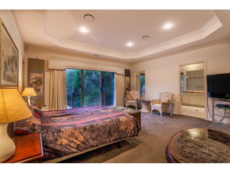 222 Crane Crescent, Nerang QLD 4211