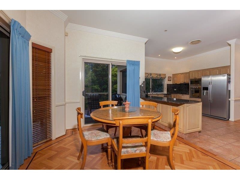 222 Crane Crescent, Nerang QLD 4211