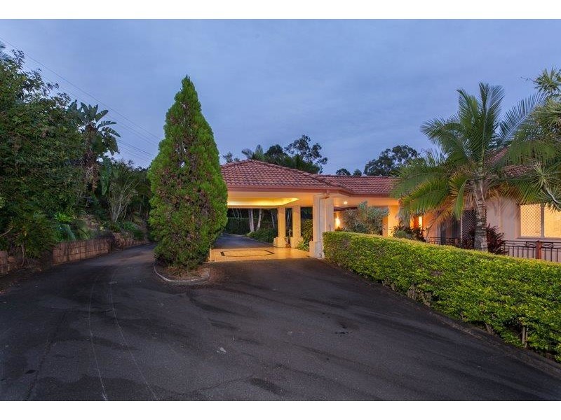 222 Crane Crescent, Nerang QLD 4211