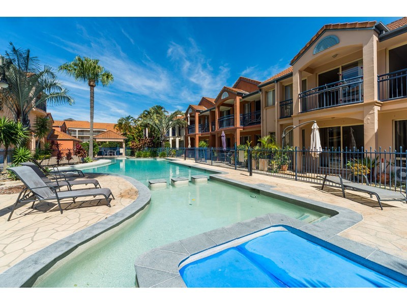 67/67 John Lund Drive, Hope Island QLD 4212