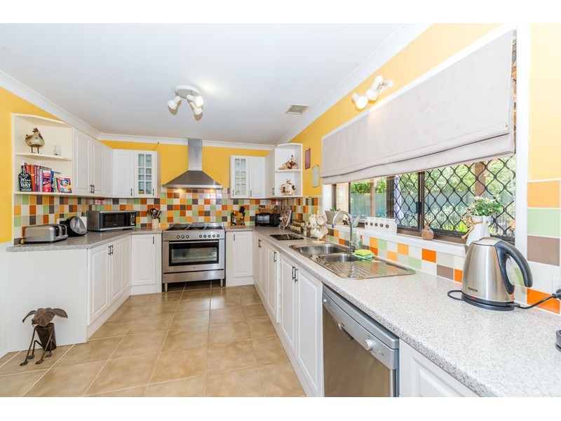 186 Discovery Drive, Helensvale QLD 4212