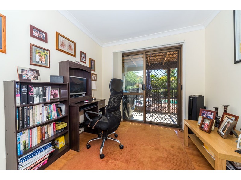 186 Discovery Drive, Helensvale QLD 4212