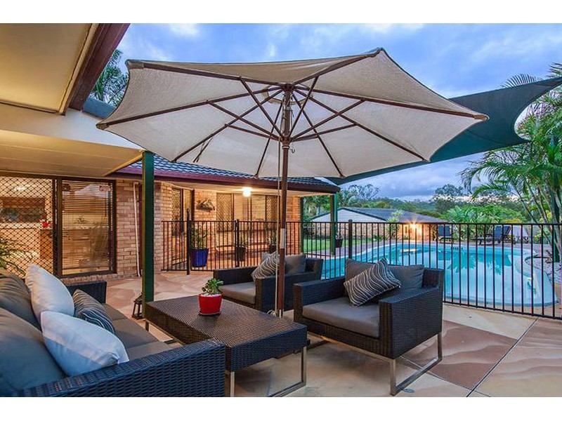 5 Cowry Place, Helensvale QLD 4212