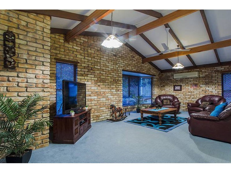 5 Cowry Place, Helensvale QLD 4212