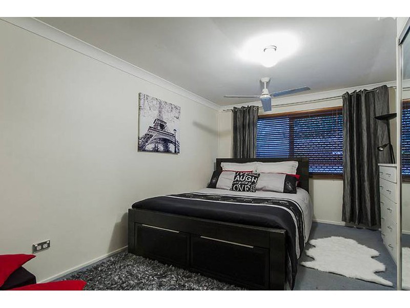 5 Cowry Place, Helensvale QLD 4212