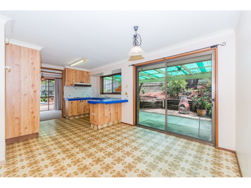 22 Surrey Court, Helensvale QLD 4212