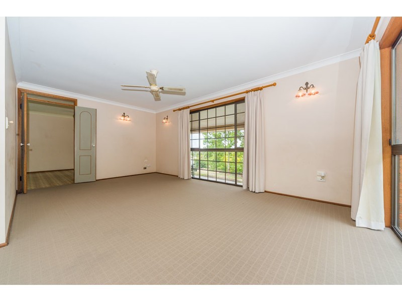 22 Surrey Court, Helensvale QLD 4212