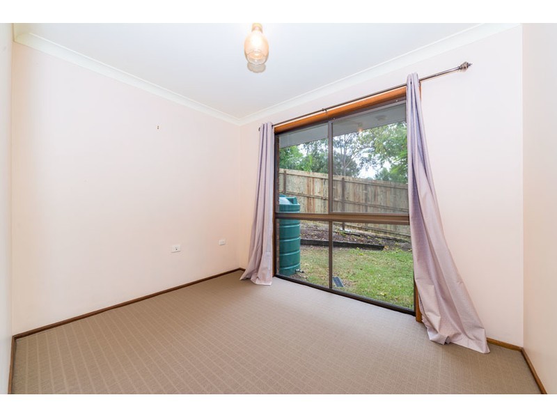 22 Surrey Court, Helensvale QLD 4212