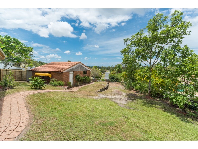 22 Surrey Court, Helensvale QLD 4212