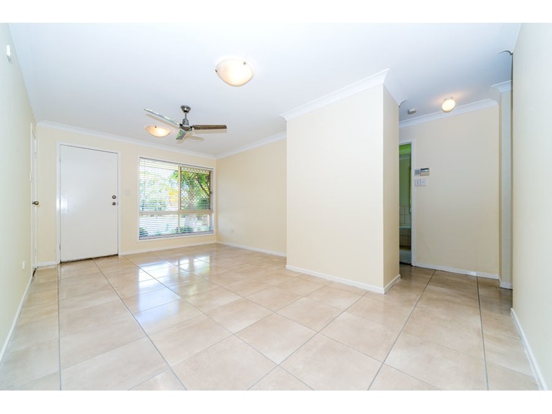 14 Plimsoll Place, Helensvale QLD 4212