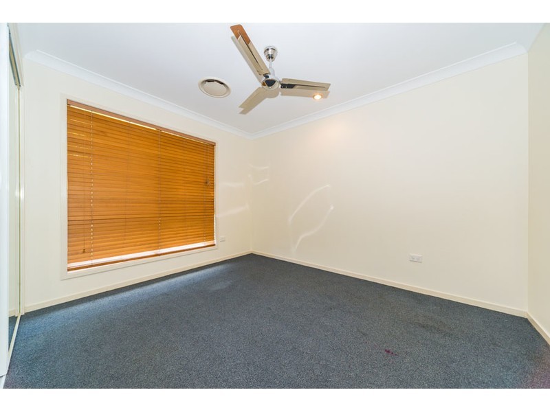 14 Plimsoll Place, Helensvale QLD 4212