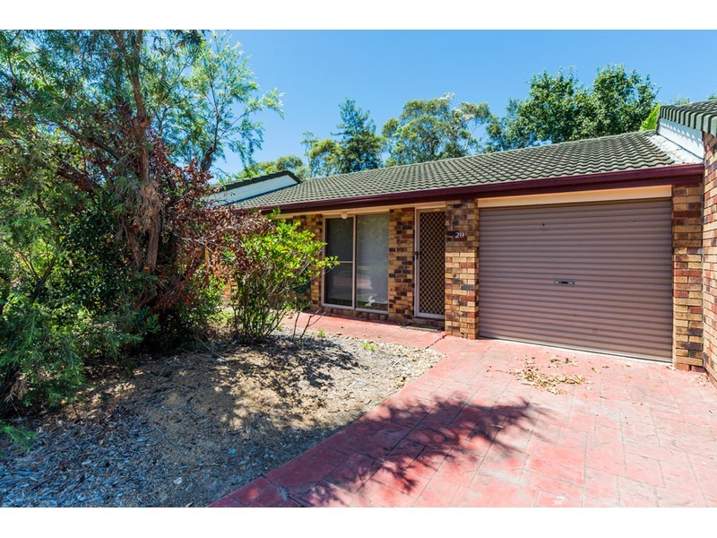 20/51 Olsen Avenue, Labrador QLD 4215