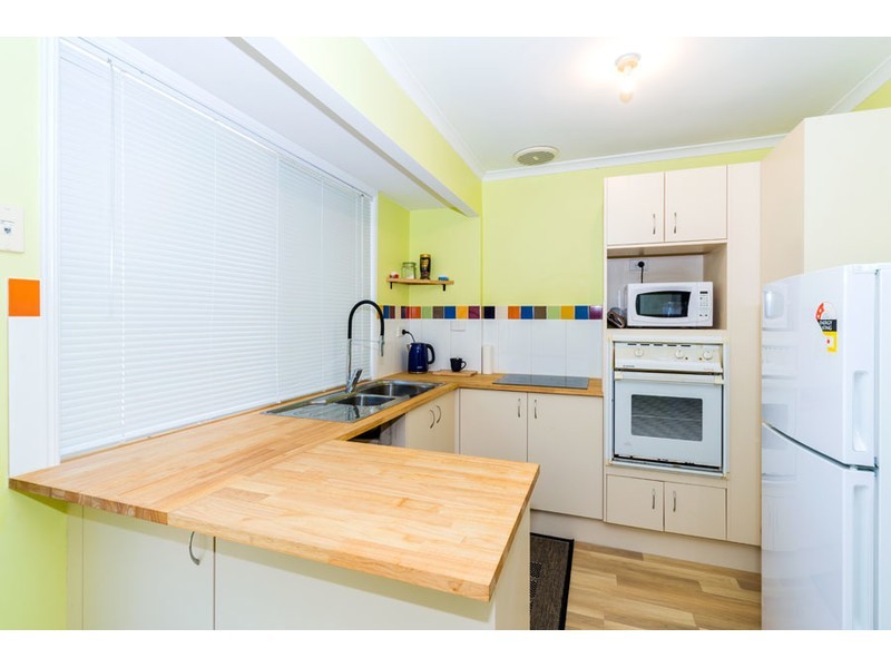 20/51 Olsen Avenue, Labrador QLD 4215