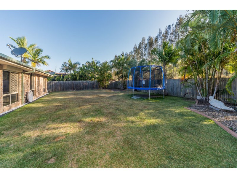 16 Rosswood Court, Helensvale QLD 4212