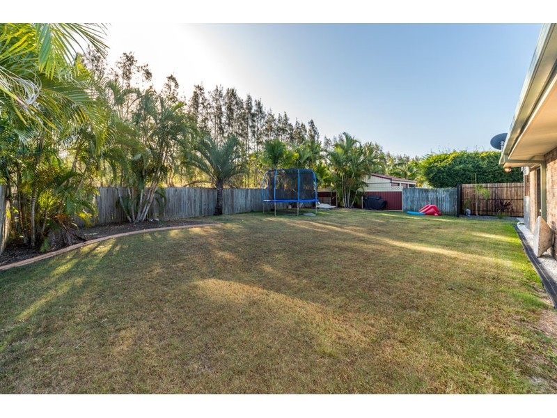 16 Rosswood Court, Helensvale QLD 4212