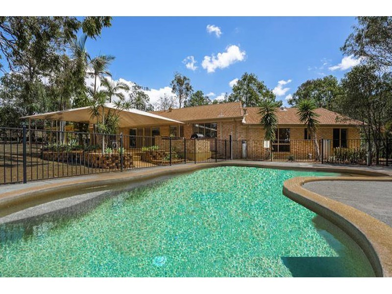 14 Rivertree Avenue, Helensvale QLD 4212