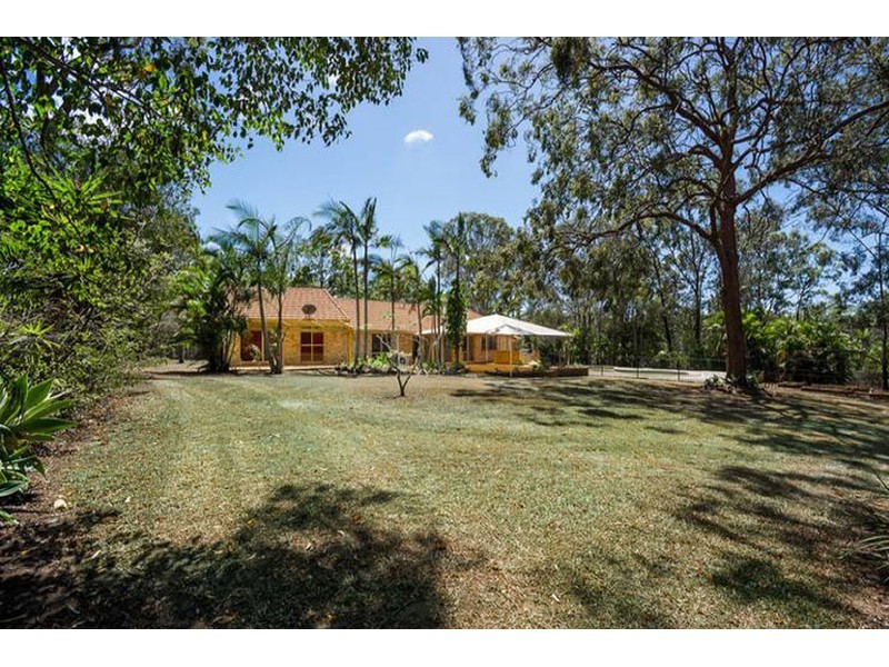 14 Rivertree Avenue, Helensvale QLD 4212