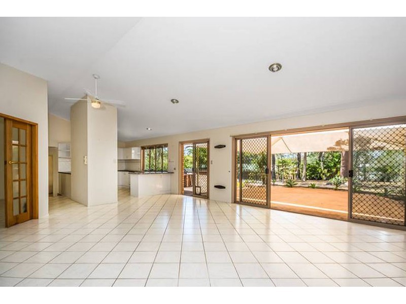 14 Rivertree Avenue, Helensvale QLD 4212