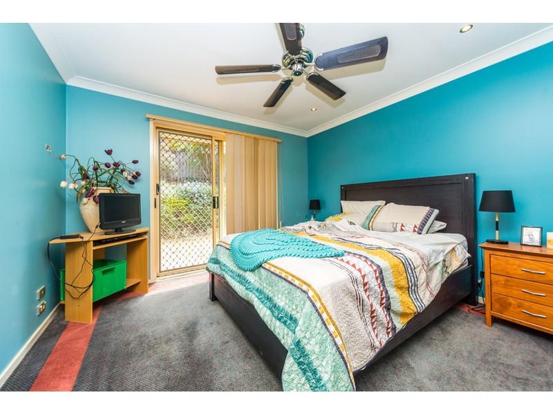 9 Malekula Rise, Pacific Pines QLD 4211