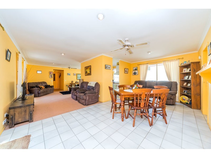 6 Pomona Court, Helensvale QLD 4212