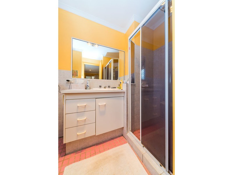 6 Pomona Court, Helensvale QLD 4212