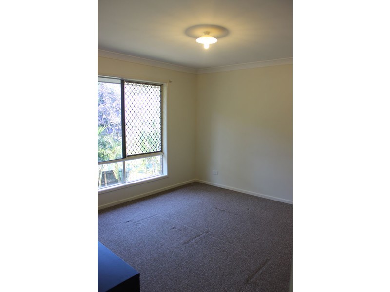 1 Irwin Street, Parkwood QLD 4214