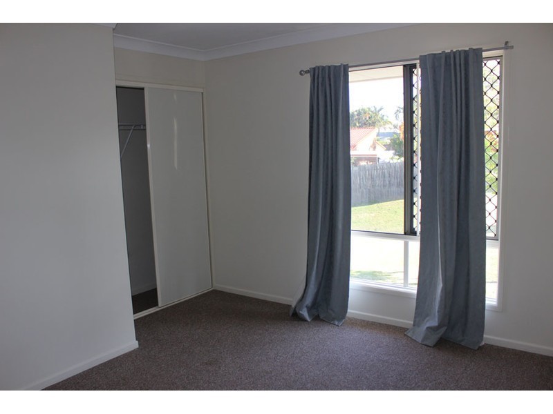 1 Irwin Street, Parkwood QLD 4214