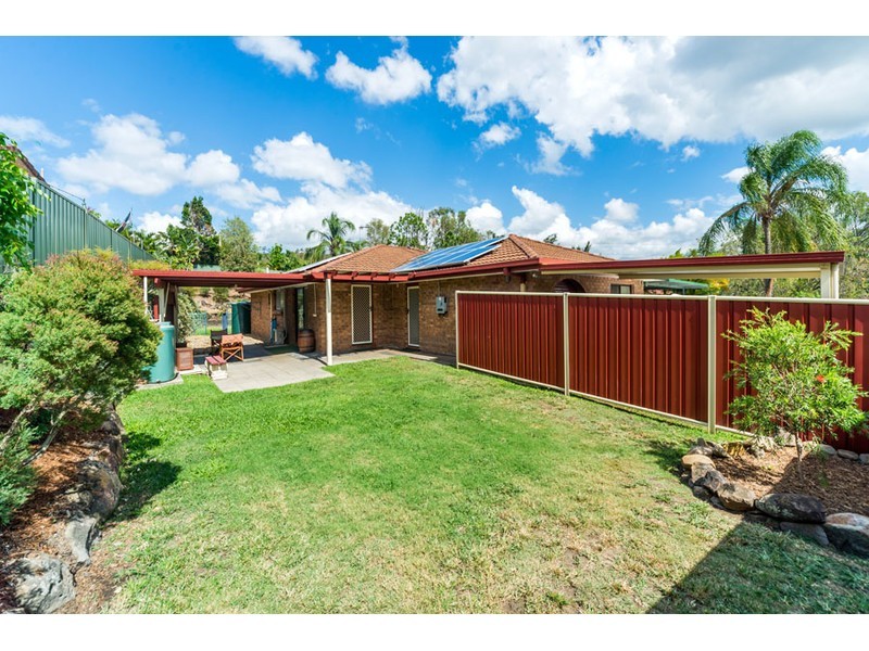 2/5 Paramount Place, Oxenford QLD 4210